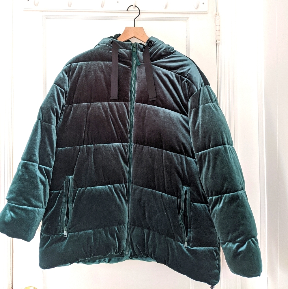 GAP Emerald Velvet Puffer Coat